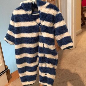 💰 2 for $20 💰 Hatley Striped Fleece Snowsuit
